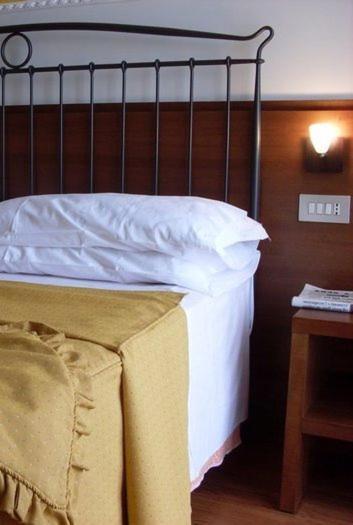Hotel Isola Di Lauria Lauria Inferiore Chambre photo